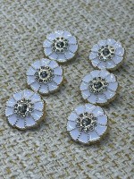 ✨ Beyaz Mineli İnci Detaylı Altın Çerçeveli Metal Dekoratif Düğme 23 MM 6 ADET