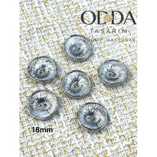 ✨ 6’lı 18 mm Gümüş Işın Desenli Metal Düğme Seti – Modern & Şık